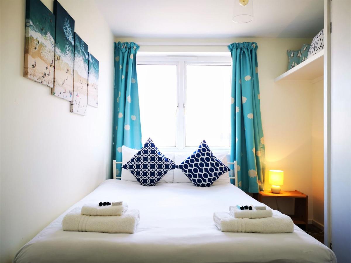 Marina Living With Parking, Balcony, Quiet And Secure Apartment Brighton Exterior foto