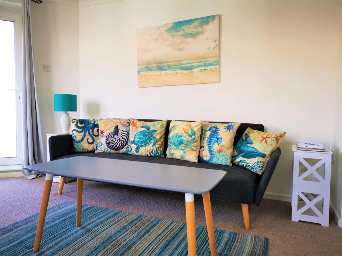 Marina Living With Parking, Balcony, Quiet And Secure Apartment Brighton Exterior foto